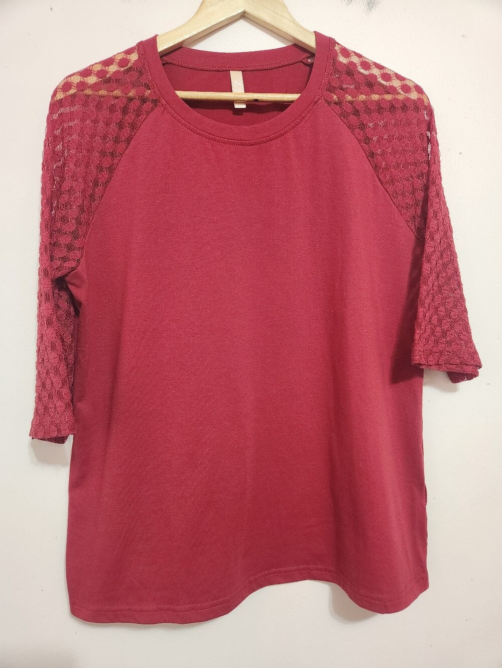 Jinkes Burgundy Red Floral Lace Raglan 3/4 Sleeve Casual Romantic Blouse Top L